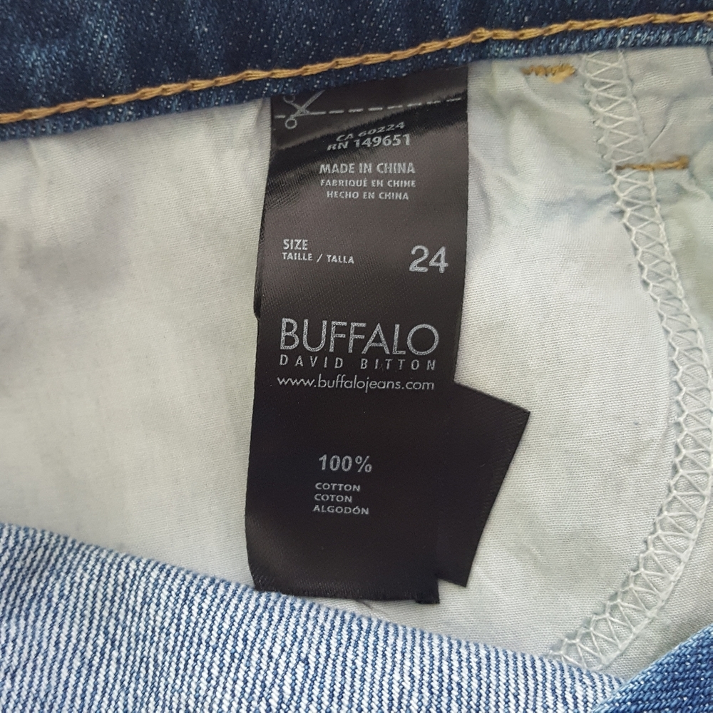 ▪︎Buffalo David Bitton▪︎Embellished  Shorts - Picture 9 of 9